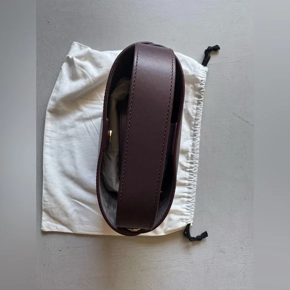 NWT CUYANA Mini Linea Bucket Bag in PLUM Smooth Leather - Picture 9 of 12